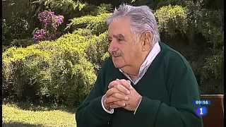 RTVE entrevista a José Mujica [upl. by Bogart]