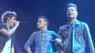 One Direction Shes not afraid live [upl. by Annabel]