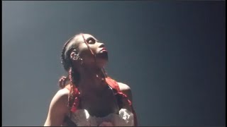 FKA Twigs  Daybed HD LIve at Koninklijk Theater Carré 3 December 2019 [upl. by Nongim]