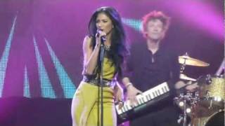 Nicole Scherzinger 310511 Zénith de Paris Dont hold your breathe HD [upl. by Ynaffad129]