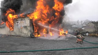 PREARRIVAL Firefighters battle fire in auto repair shop North Whitehall PA [upl. by Ecnarret]