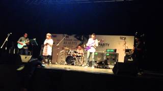 UpTheLorry  Spica Spitz Cover  Singapore Street Festival 13 [upl. by Ynoep]