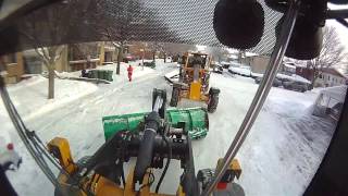 DENEIGEMENT MONTREAL SNOW Opération loading Snowblower [upl. by Namajneb]