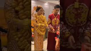 bride wearing too much gold sona chandi kya karenge gold bride dulhan sona [upl. by Nathanil]