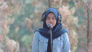 KENANGAN MASA KECILKU  LAONEIS Video Lirik by Novita Putri LIVE RECORD [upl. by Seravaj]