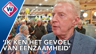 André van Duin opent café voor eenzame ouderen  OMROEP WEST [upl. by Lyrret702]