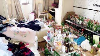 OMG😱 Cleaning a house An alcoholic😰 He drinks so much that he fills the house with bottles🤮🤮 [upl. by Yemorej809]