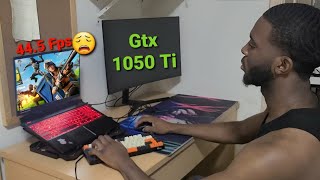 Playing OG Fortnite on a GTX 1050 TI Gaming Laptop  240hz Gaming Monitor [upl. by Primalia401]