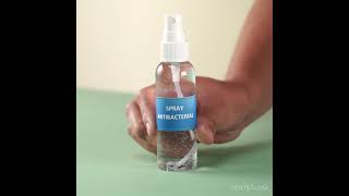 Cómo hacer un spray antibacterial casero  Craftología [upl. by Lleunamme]