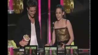 Kristen Stewart Robert Pattinson MTV Movie Award Kiss [upl. by Rowe]