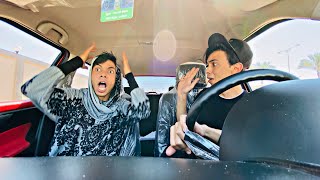 لما تركب العربيه مع امك 🚗😂  السلسيلي [upl. by Nwadrebma]