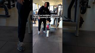 Come occupare un macchinario in palestra 🤔😉 allenamento gym gymlife gymrat gymfails funny [upl. by Tihom]