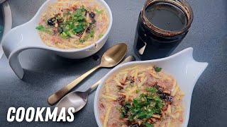 Super SPANGE Surinaamse saoto soep met ketjap peper  moeders recept  CookMas 131 [upl. by Gnoy]