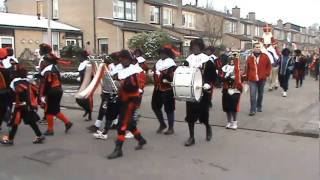 Pietendrumband de Markos bij Sinterklaasintocht Camminghaburen [upl. by Artemisa556]