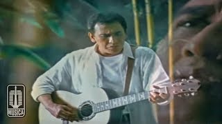 Iwan Fals  Masih Bisa Cinta Official Music Video [upl. by Benioff]