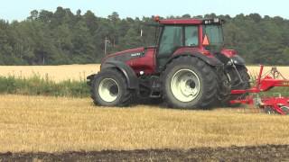 Tractor Valtra with Väderstad Carrier 650 2014 Full HD [upl. by Tarfe]