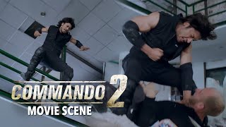 Commando 2 Movie Scene Vidyut Jammwals AdrenalinePumping Action [upl. by Minna724]