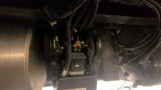 Kenworth DEF Quality Sensor Failure amp Fix by Dr Paccar [upl. by Anitsirk]