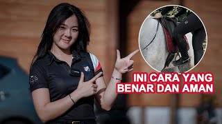 CARA NAIK DAN TURUN DARI KUDA DENGAN BENAR DAN AMAN horseriding basictraining [upl. by Norred]