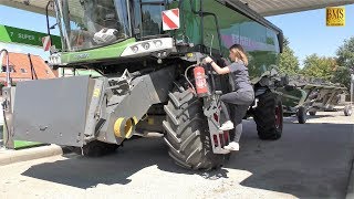 Mähdrescher Fendt 8410 P Agravis Technik Vorführung Getreideernte 2018 new combine harvester wheat [upl. by Rondon]