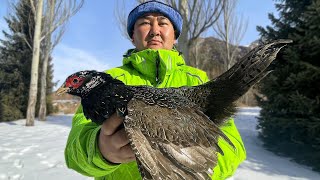 FRIED PHEASANT WITH VEGETABLES ON A HOT STONE  COOKING IN NATURE [upl. by Etnoek]