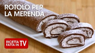 ROTOLO CIOCCOLATO E NOCCIOLE PER LA MERENDA di Benedetta Rossi  Ricetta TV Fatto in Casa per Voi [upl. by Yeneffit]