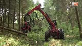 TraktorTV Folge 07  WF Trac mit HarvesterAggregat im harten Waldeinsatz [upl. by Yrol]