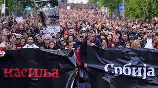 Demonstranten protestieren gegen Waffengewalt [upl. by Inek]