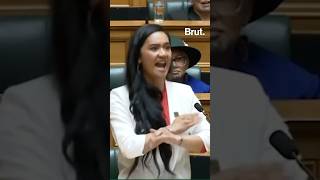 Meet New Zealand’s youngest MP since 1853 who went viral… [upl. by Yracaz]