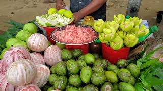 Street food at Dhanmondi 32 Lack [upl. by Mailliwnhoj142]