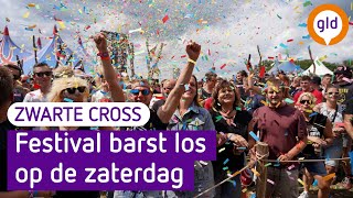 Scheuren over de crossbaan en vol gas losgaan  Zaterdag van de Zwarte Cross 2023 [upl. by Shaya]