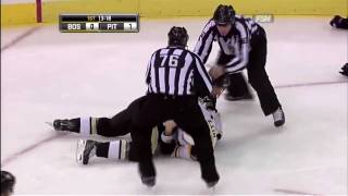 Byron Bitz vs Deryk Engelland Nov 14 2009 [upl. by Alehcim870]