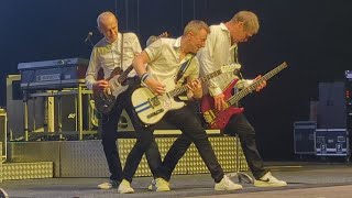 STATUS QUO  DOWN DOWN version longue  Guitare en Scène le 18 juillet 2024 [upl. by Anyat]