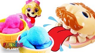 Feeding Mr Play Doh Head Kinetic Sand Sundaes Scoops amp Ice Cream Cones from Ice Cream Truck Set [upl. by Isiah]