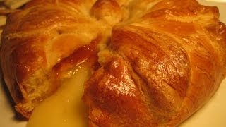 BAKED BRIE CHEESE  How to make BAKED BRIE CHEESE IN PASTRY with PRESERVES [upl. by Anaitsirc506]