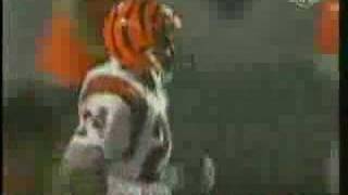 Bengals Lewis Billups drops interception in 1988 SuperBowl [upl. by Gran971]