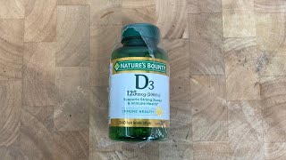 Natures Bounty Vitamin D3 Immune Support 125 mcg Rapid Release Softgels Unboxing [upl. by Eineeuq]