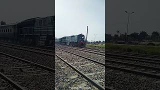 High Speed train Tezgam Express 7up passing Kot Radha Kishan railway train trainvideo pakrail [upl. by Zeiger178]