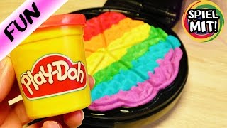 WAFFELEISEN VS PLAY DOH KNETE Experiment  coole REGENBOGEN WAFFEL selber machen [upl. by Hnah848]