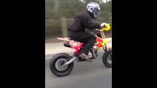 Stomp 140cc pitbike on 4 laner Belfast [upl. by Esteban]