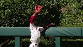 Bernadina brings back homer with superb grab [upl. by Rogergcam]