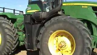 gros tracteur john deere 9430 france [upl. by Orapma]