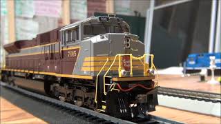 Review Athearn Genesis EMD SD70ACU CP Heritage  Block Letters [upl. by Biondo]