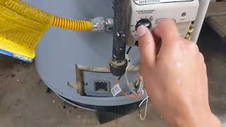 WATER HEATER PILOT LIGHT WON’T STAY LIT EASY FIX￼￼ CLEAN THE FILTER [upl. by Sheeree744]