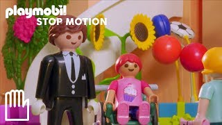 PLAYMO High  Episode 15  A party and lots of commotion  PLAYMOBIL [upl. by Obala]