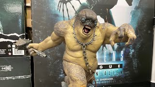 Lord of the Rings Cave Troll Statue by Diamond Select  Gentle Giant [upl. by Akerue]