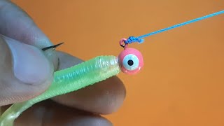 Easy way to tie a jig head jiging fishingknot fishinghook fishinghack [upl. by Acenom564]