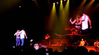 Kid Rock Sheryl Crow Collide Live at Bridgestone Arena [upl. by Ravens974]