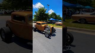 SICK Street Rod Rolling Through Bakers Of Milford michigan classic car [upl. by Bennet]