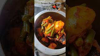 Traditional Green Beans with tomatoes 🍅 and Potatoes 🥔 gharkakhana kashmirirecipes razmahyam [upl. by Audres]